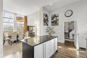 Photo 14- click for photo gallery